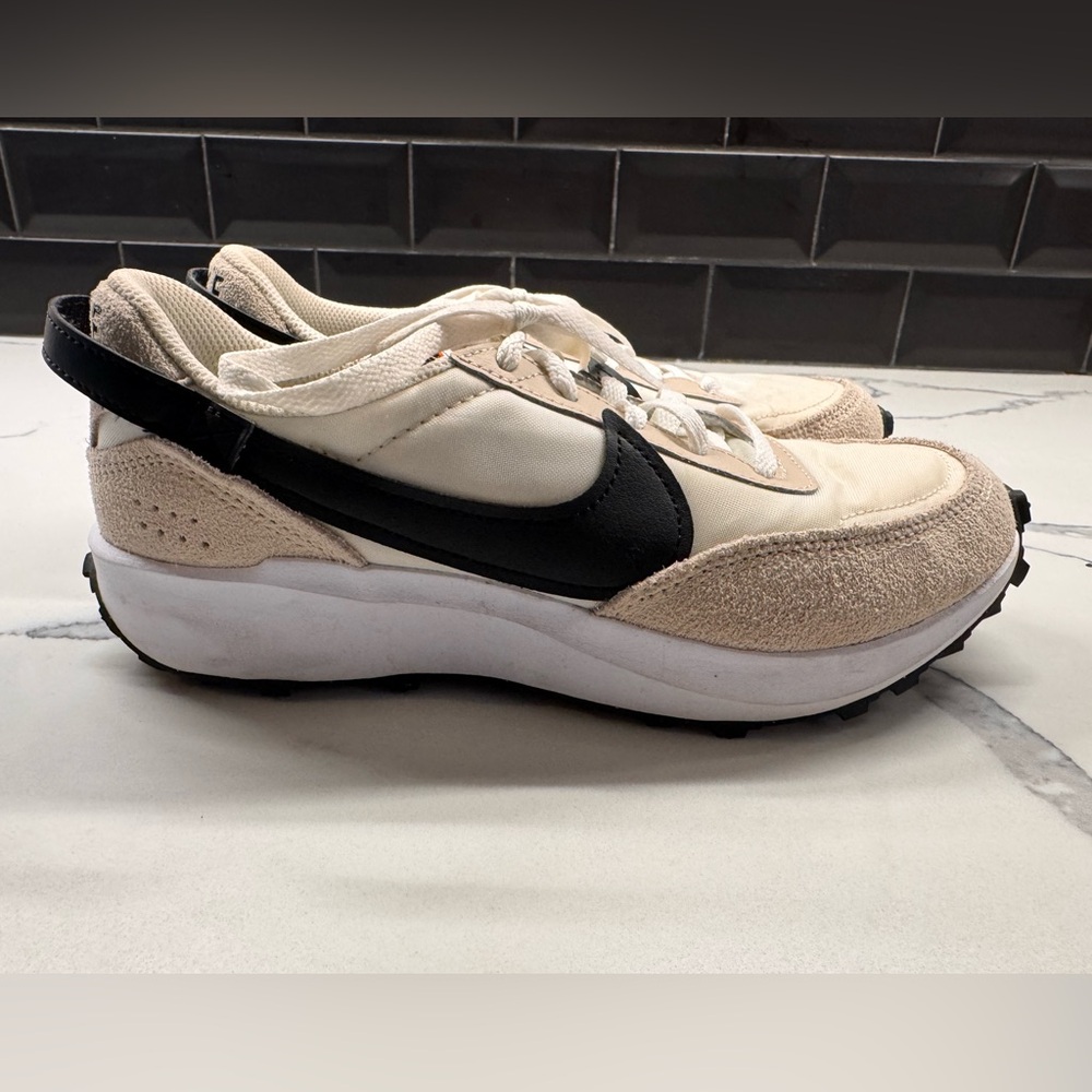 Nike Waffle Debut Sneakers, like new!